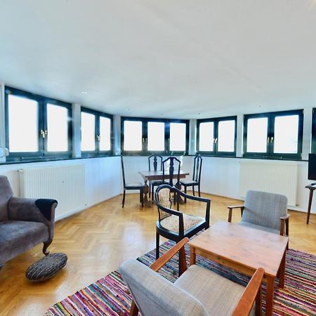 Spacious Flat With Panoramic View ウィーン エクステリア 写真