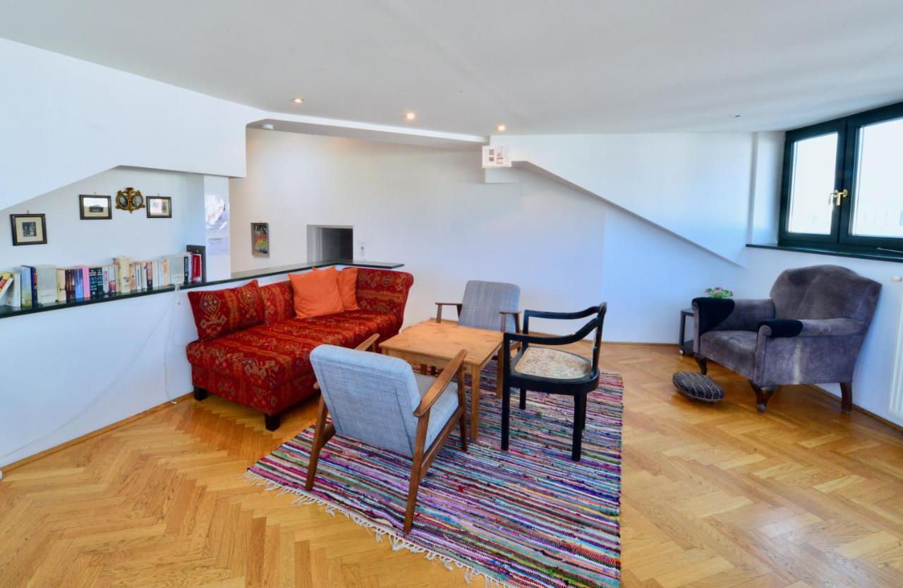 Spacious Flat With Panoramic View ウィーン エクステリア 写真