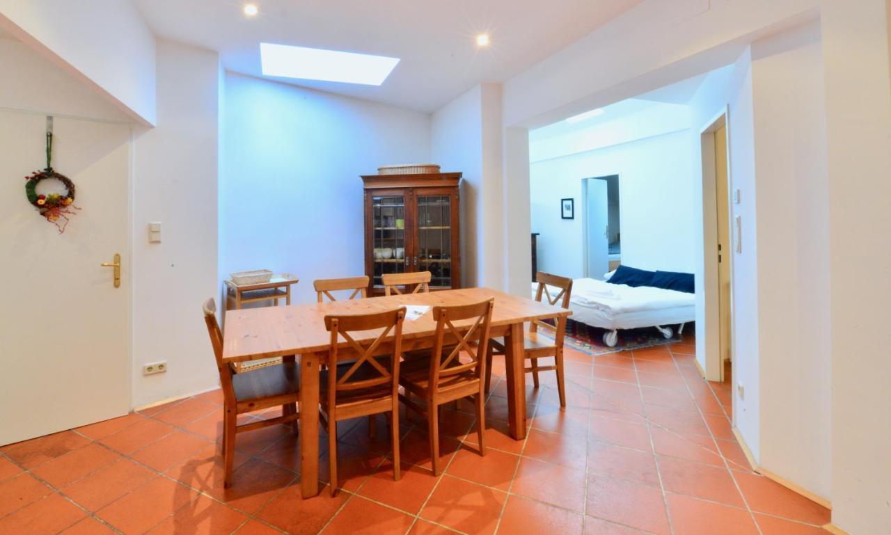 Spacious Flat With Panoramic View ウィーン エクステリア 写真