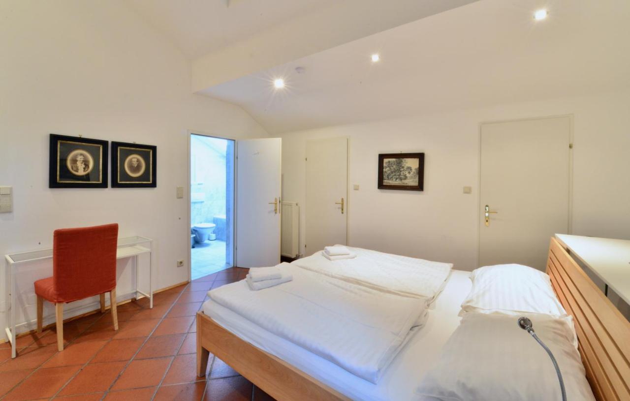 Spacious Flat With Panoramic View ウィーン エクステリア 写真